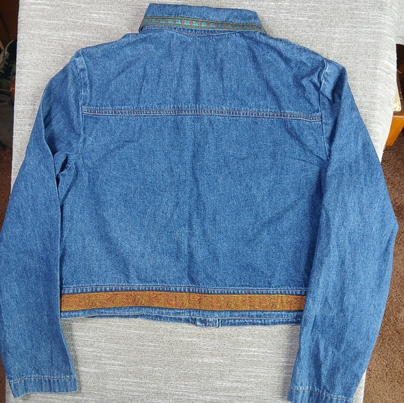 Vintage Studio Ease Lightweight Denim Jacket Embellished w/ Ribbon Edges size 8 - Picture 9 of 15